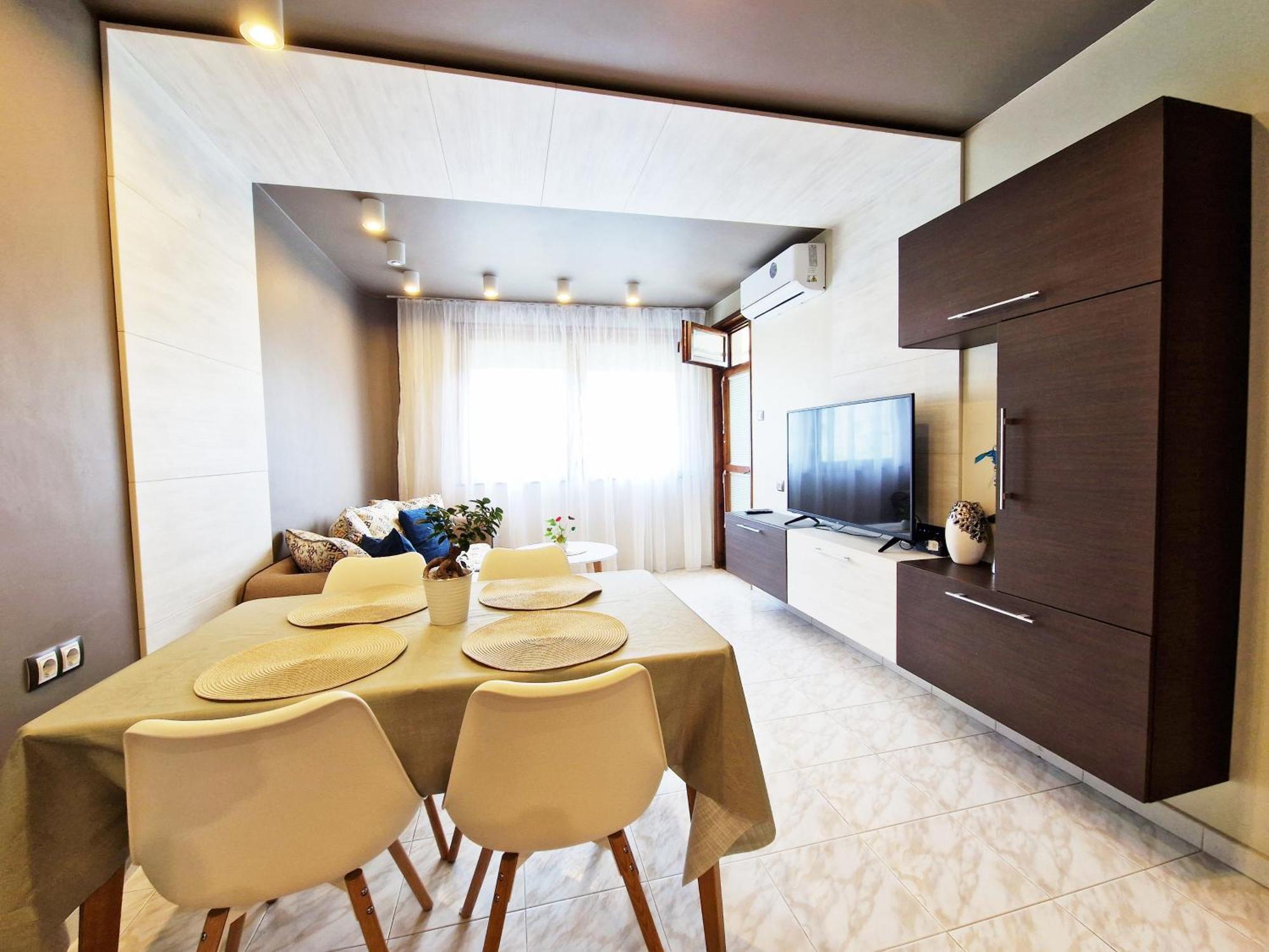 Central Apartment - Spacious Designer Property In Eski Zağra Dış mekan fotoğraf